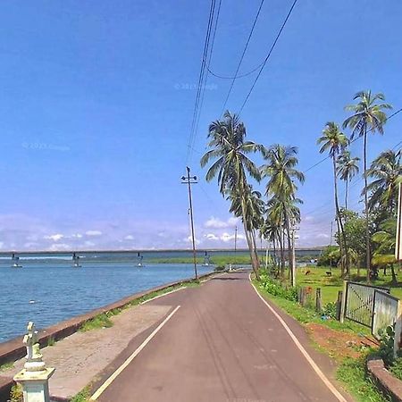 ホテル Baga Beach Prime エクステリア 写真